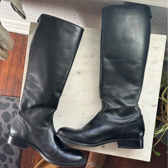 Frye Melissa Button Back Zip Riding Boot - Picture 4 of 8